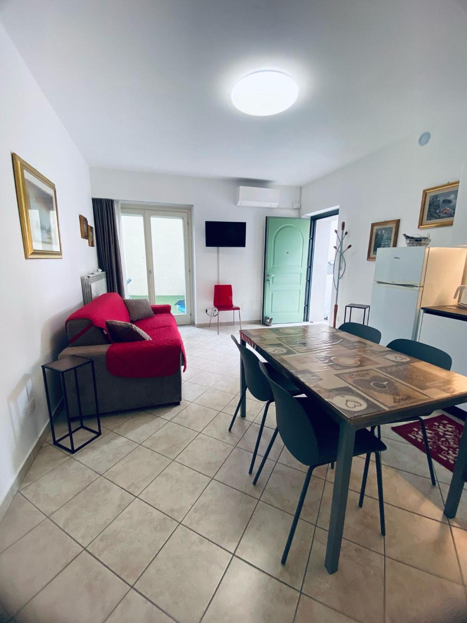 Alma Apartment Sirmione Eksteriør billede