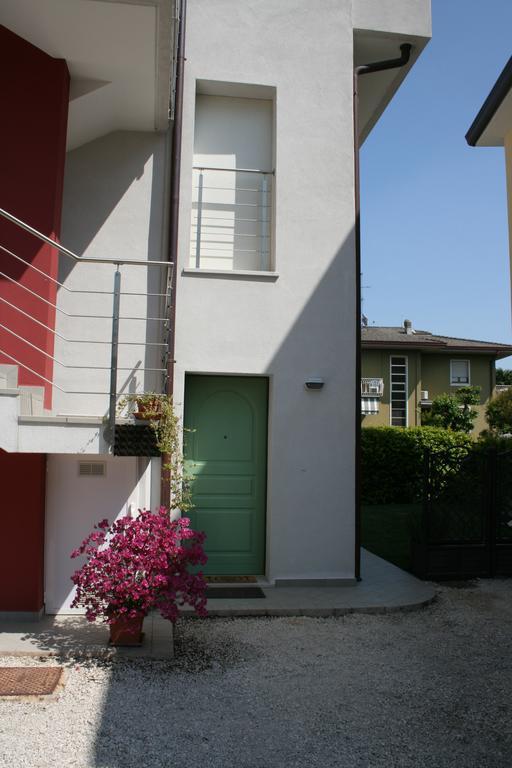 Alma Apartment Sirmione Eksteriør billede