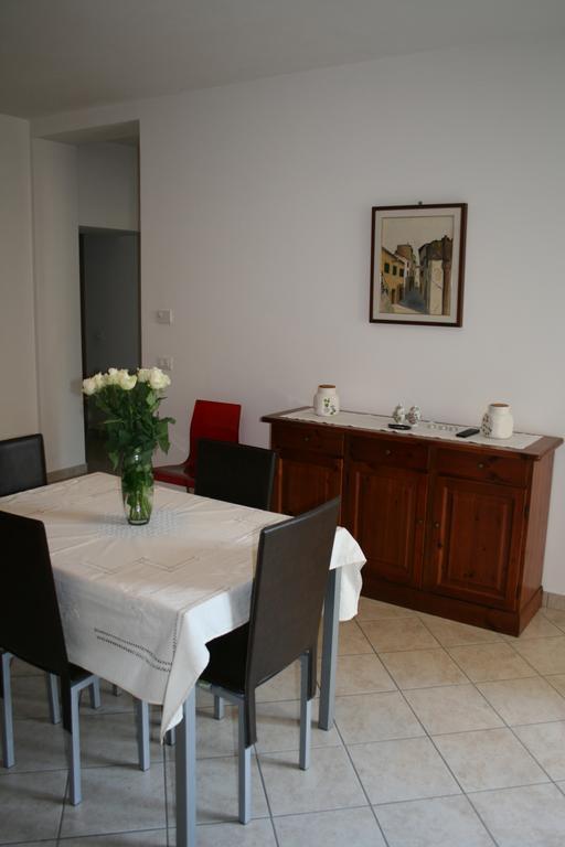 Alma Apartment Sirmione Eksteriør billede